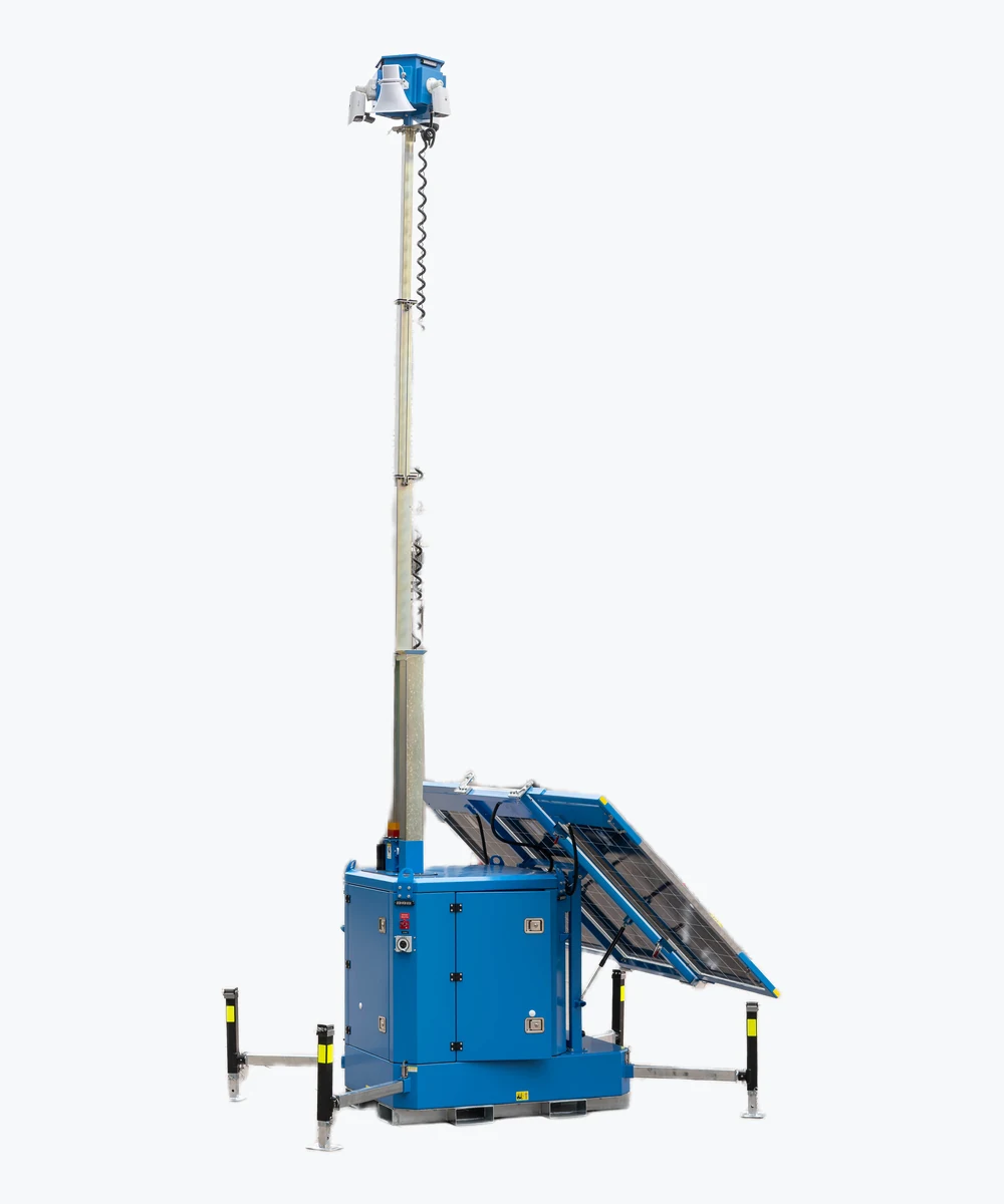 Skid-M raised mast side view